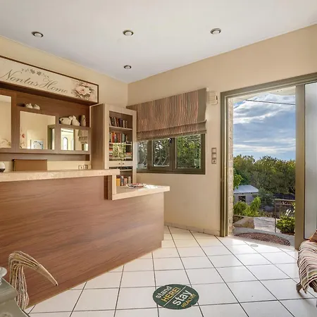Nontas Homes 36 דירה Kalamítsi